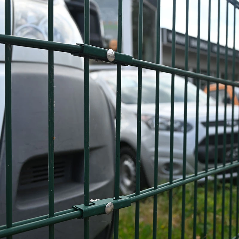 U-Shaped Fence Panel Connectors